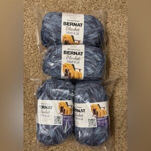 Bernat Blanket Misty Blue Yarn Set